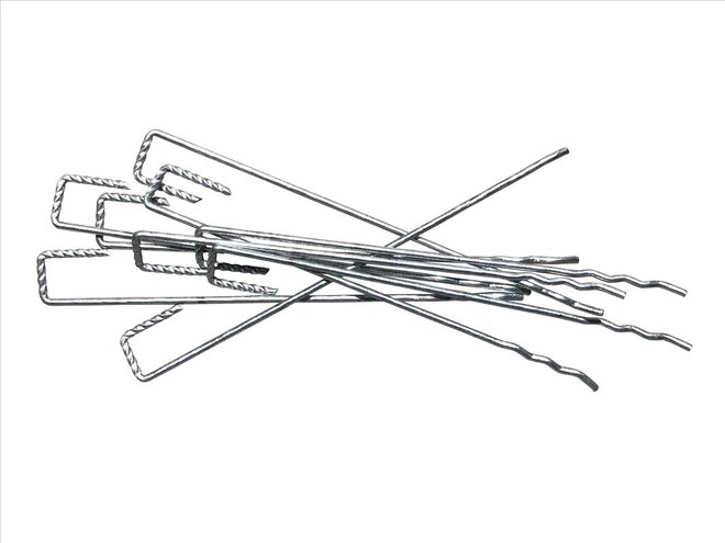 Agrafes de fixation
